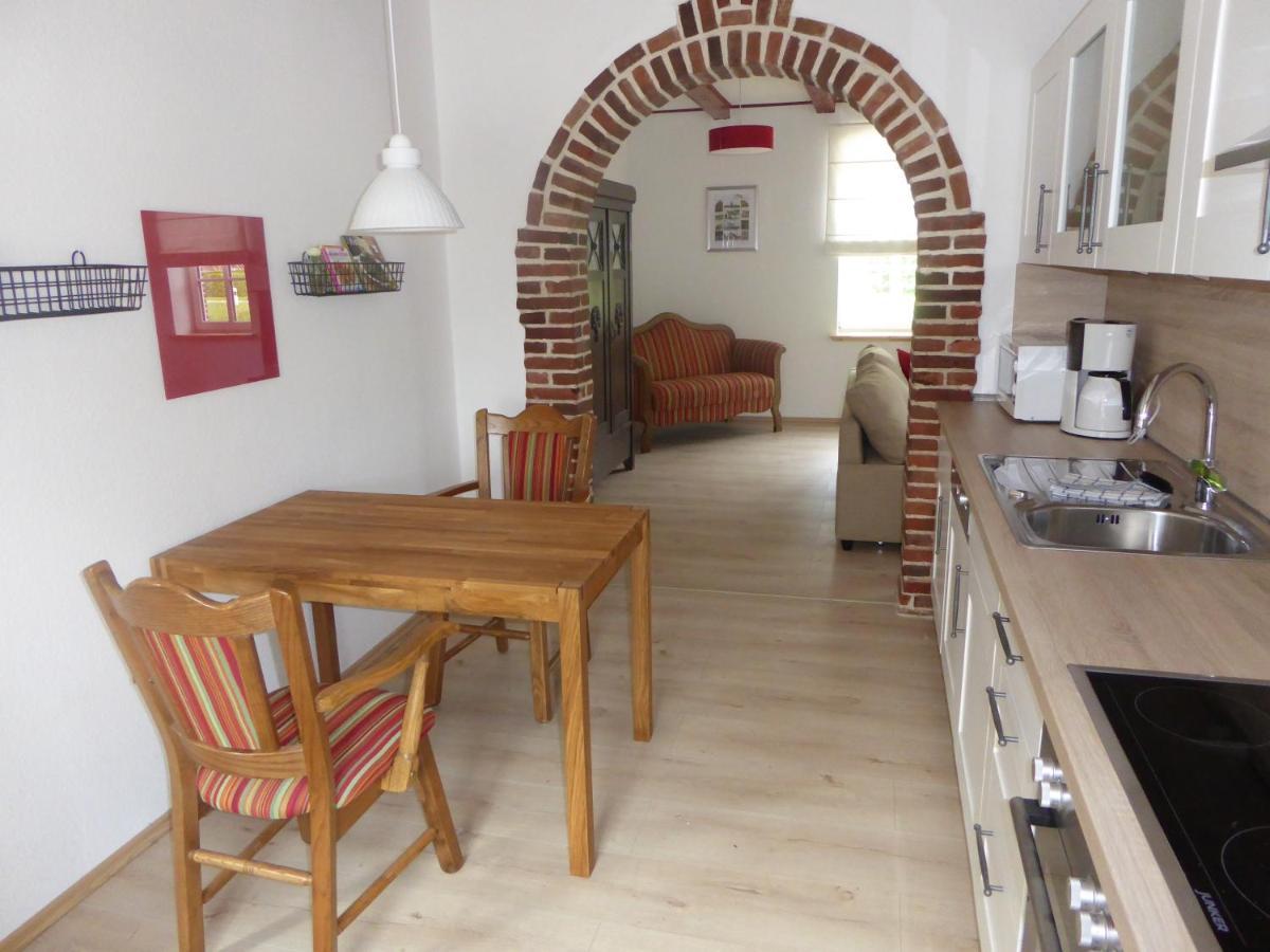 Ferienwohnung Elise Im Gulfhof Am Kanal Grossefehn Екстериор снимка